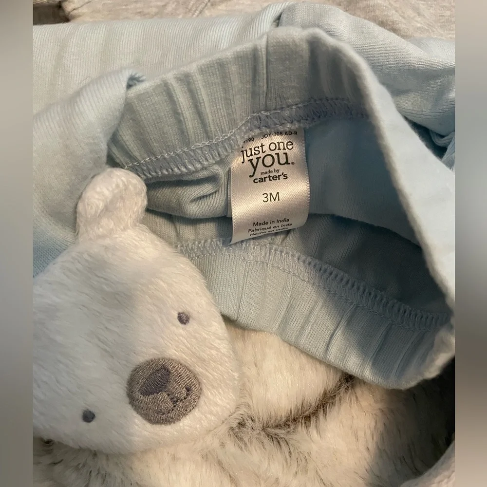 🦖 Carter’s 3 PC Set Onesie bear feet pants and Dino🦕 jacket Baby Bundle – SZ 3 M